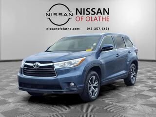 2016 Toyota Highlander for sale in Olathe KS
