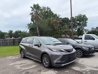 2022 Toyota Sienna