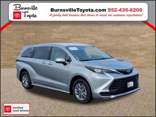 2025 Toyota Sienna for sale in Burnsville MN