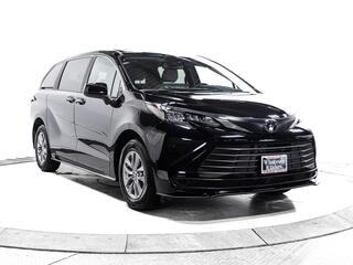2026 Toyota Sienna for sale in Schaumburg IL