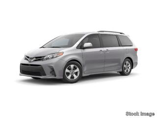 2019 Toyota Sienna for sale in Orange CA