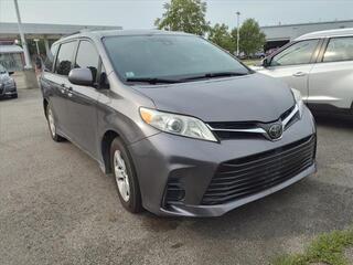 2018 Toyota Sienna for sale in Clarksville TN