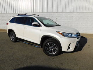 2019 Toyota Highlander for sale in Clarksville TN