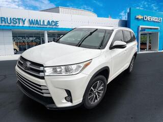 2017 Toyota Highlander