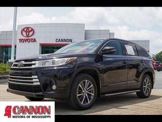 2019 Toyota Highlander for sale in Moss Point MS