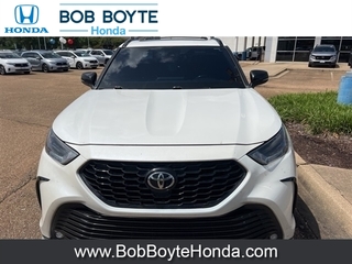 2021 Toyota Highlander for sale in Brandon MS