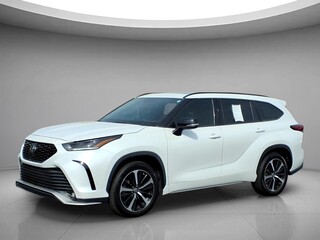 2022 Toyota Highlander for sale in Henderson NC