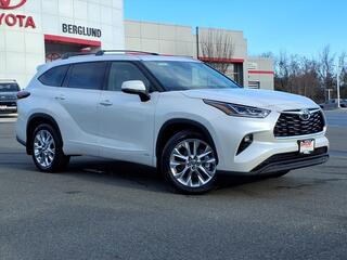 2026 Toyota Highlander Hybrid for sale in Lynchburg VA