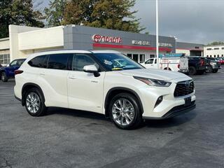 2020 Toyota Highlander Hybrid for sale in Hendersonville NC