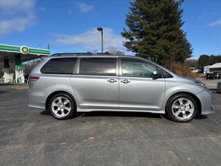 2013 Toyota Sienna for sale in Leicester NC