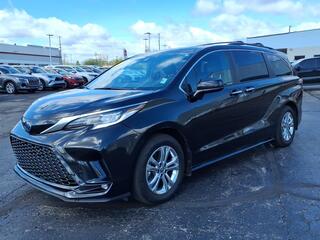 2023 Toyota Sienna
