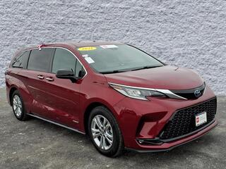 2021 Toyota Sienna for sale in Bourbonnais IL