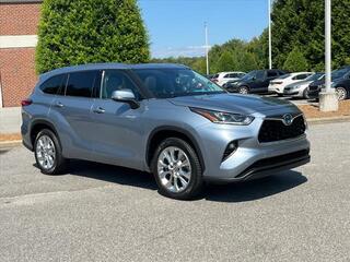 2021 Toyota Highlander Hybrid for sale in Asheville NC