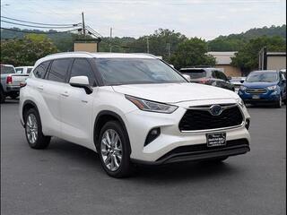2020 Toyota Highlander Hybrid