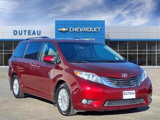 2016 Toyota Sienna