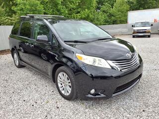 2015 Toyota Sienna
