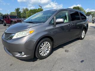 2011 Toyota Sienna