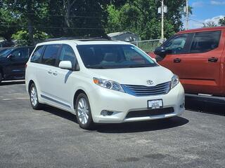 2012 Toyota Sienna