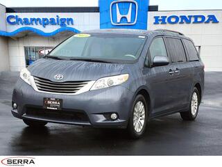 2013 Toyota Sienna for sale in Savoy IL