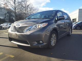 2014 Toyota Sienna