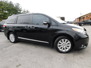 2014 Toyota Sienna for sale in Clarksville TN