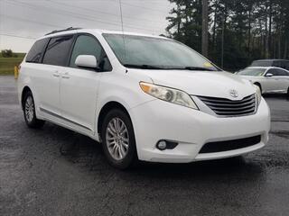 2011 Toyota Sienna