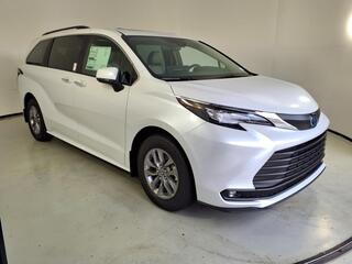 2025 Toyota Sienna