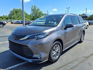 2023 Toyota Sienna