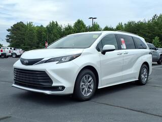 2026 Toyota Sienna