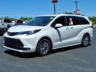 2026 Toyota Sienna for sale in Asheboro NC