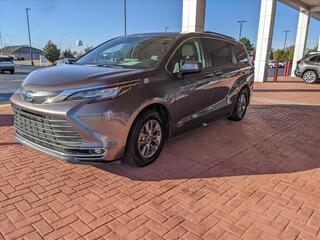 2021 Toyota Sienna