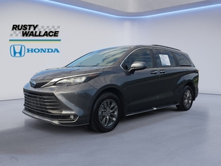2025 Toyota Sienna