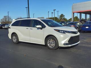 2024 Toyota Sienna