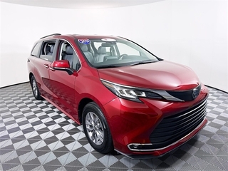 2021 Toyota Sienna for sale in Merritt Island FL