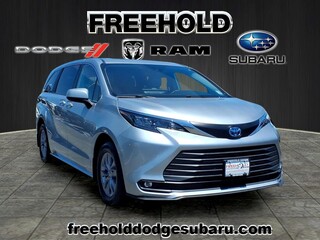 2025 Toyota Sienna