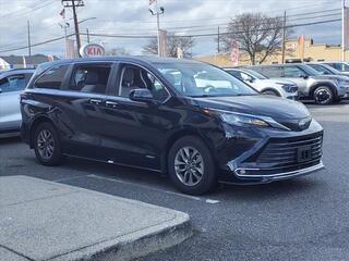 2021 Toyota Sienna