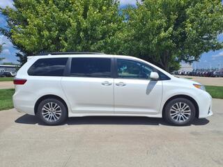2018 Toyota Sienna for sale in Grimes IA