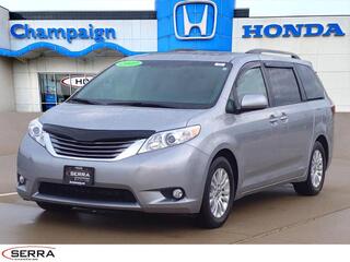 2017 Toyota Sienna for sale in Savoy IL