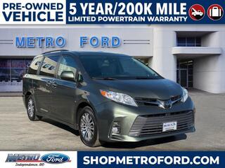 2018 Toyota Sienna for sale in Independence MO