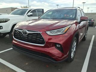 2021 Toyota Highlander for sale in Chandler AZ