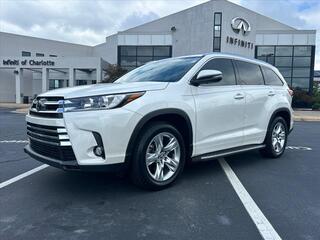 2017 Toyota Highlander