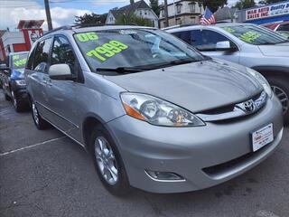 2006 Toyota Sienna