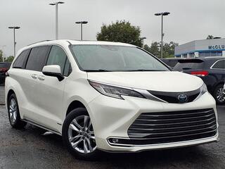 2021 Toyota Sienna for sale in Cincinnati OH