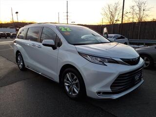 2022 Toyota Sienna for sale in Little Falls NJ