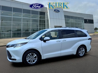 2024 Toyota Sienna