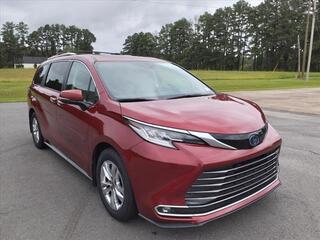 2022 Toyota Sienna