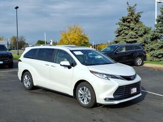 2025 Toyota Sienna