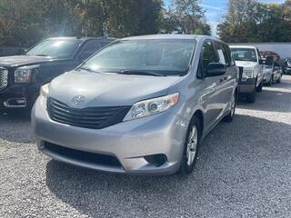 2017 Toyota Sienna for sale in Guthrie KY