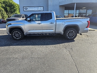 2022 Toyota Tundra
