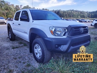 2015 Toyota Tacoma for sale in Mount Hope WV